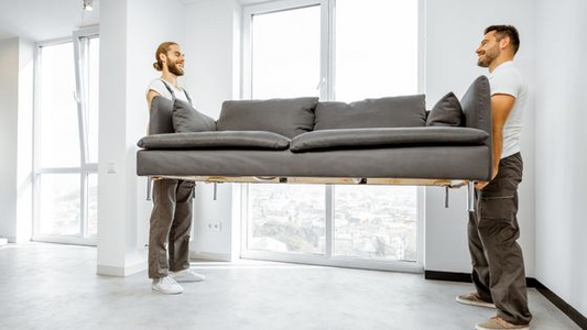 WHAT SETS WHITE GLOVE MOVERS APART FROM STANDARD MOVING COMPANIES?